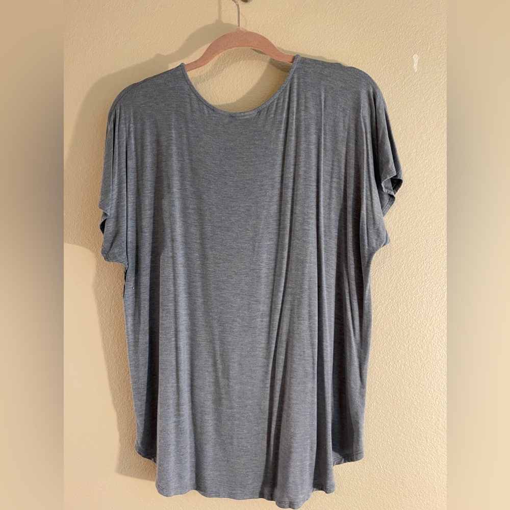 Blue/gray blouse - Picture 3 of 3